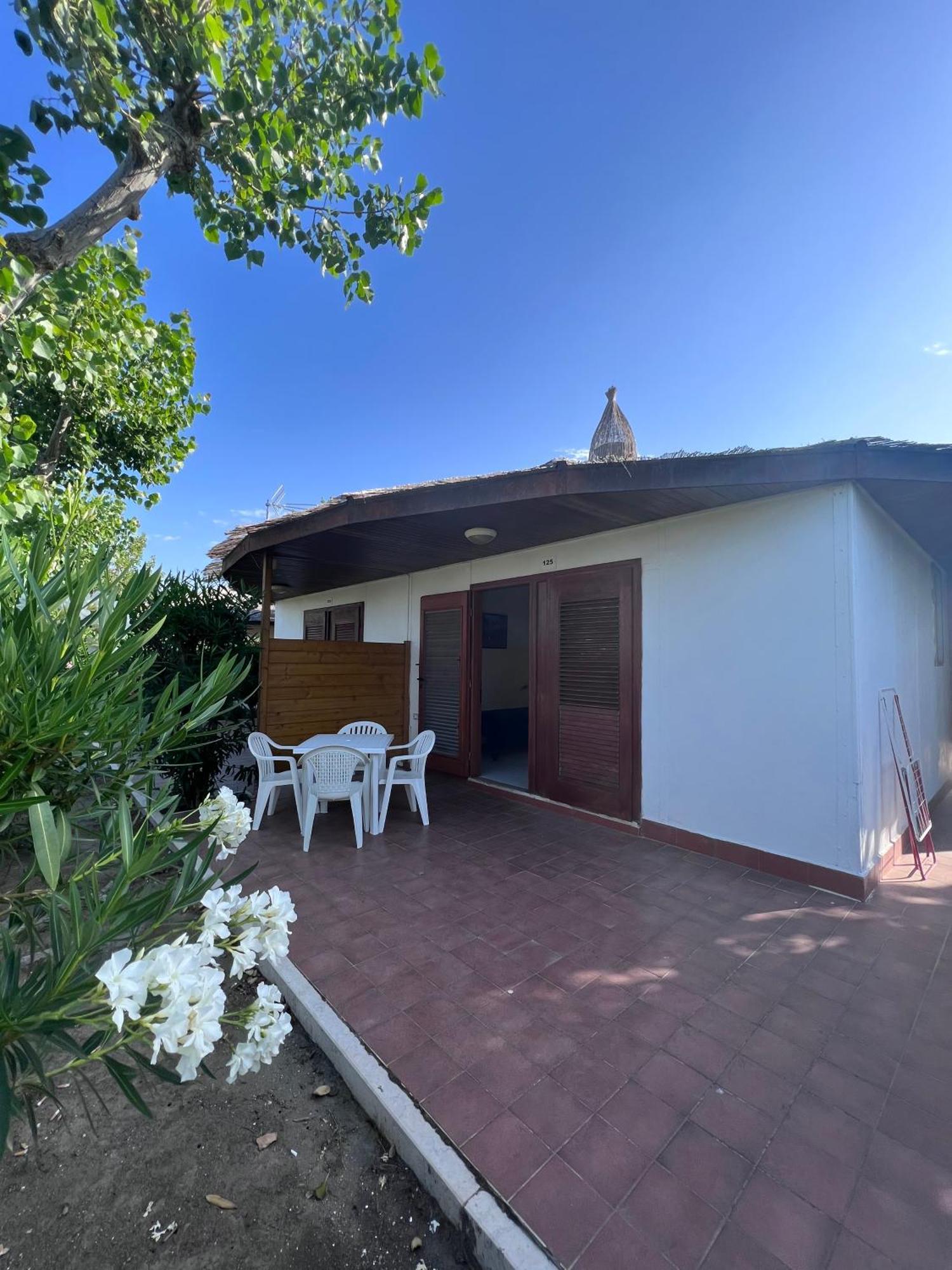 African Beach Hotel-Residence Manfredonia Zewnętrze zdjęcie