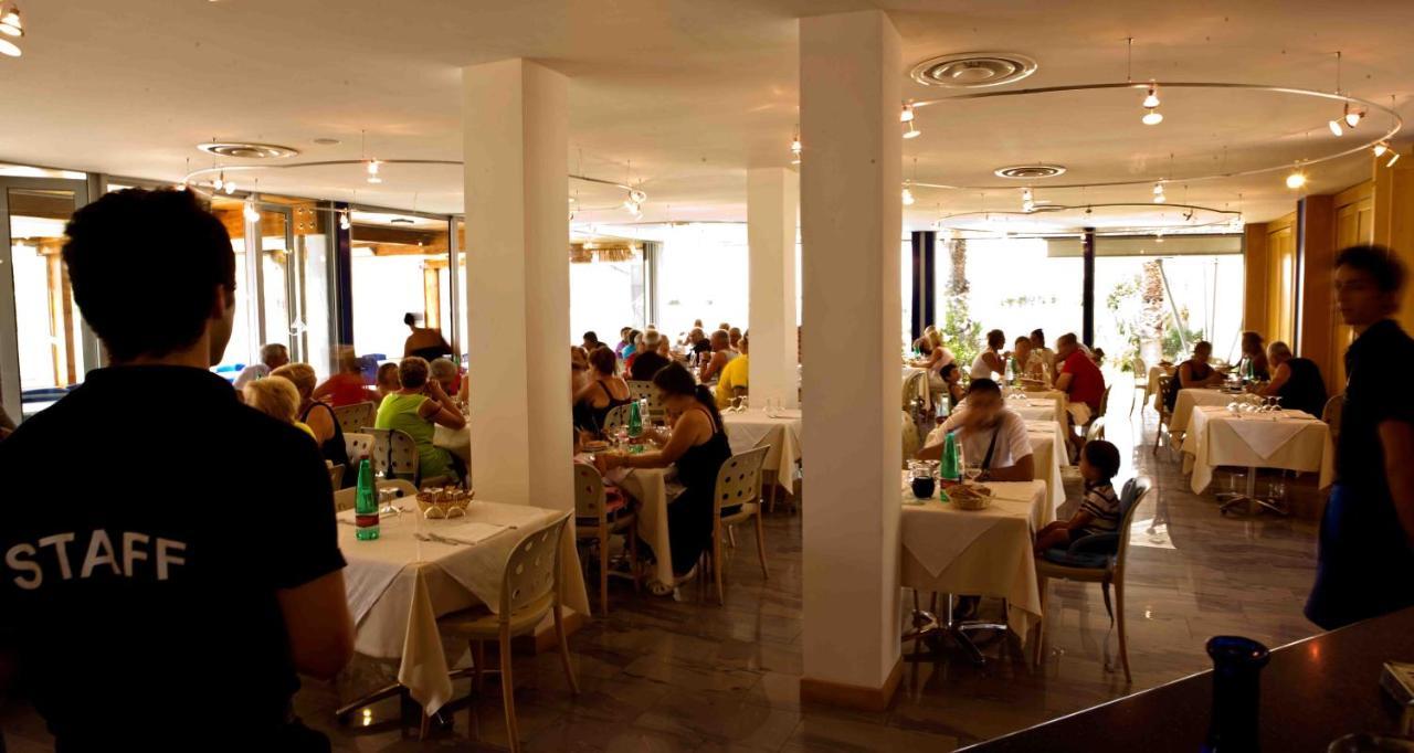 African Beach Hotel-Residence Manfredonia Zewnętrze zdjęcie