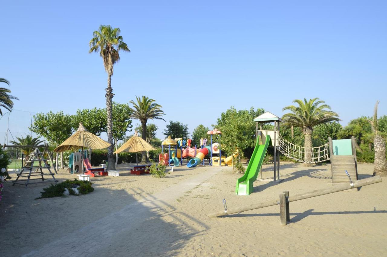 African Beach Hotel-Residence Manfredonia Zewnętrze zdjęcie