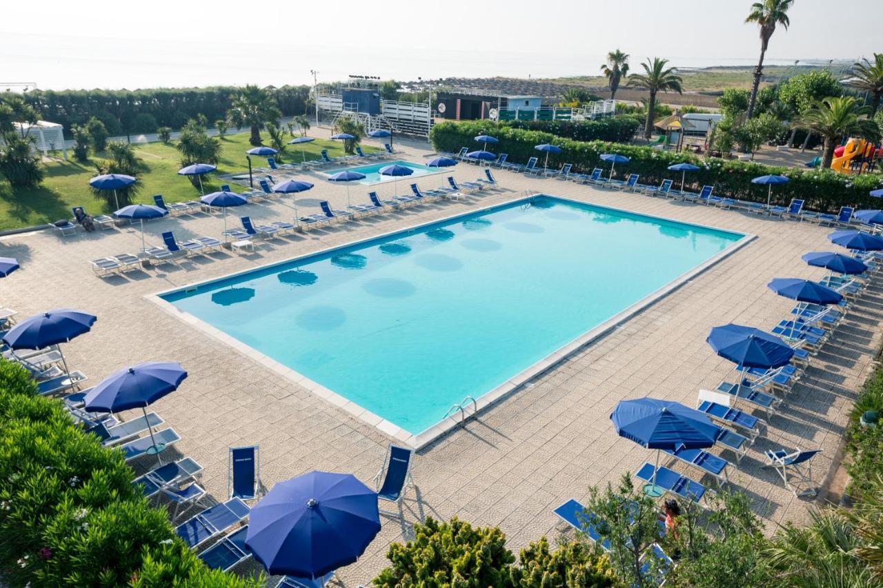 African Beach Hotel-Residence Manfredonia Zewnętrze zdjęcie